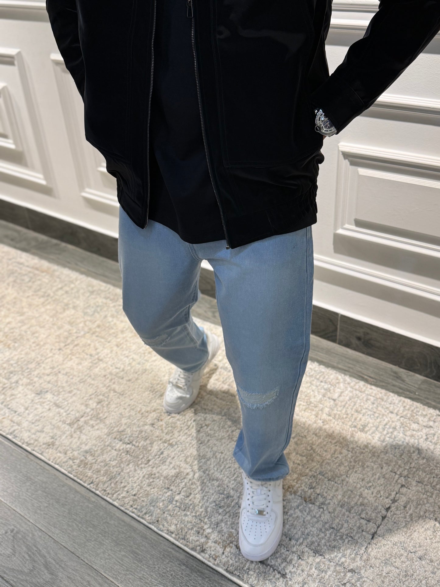 Light blue Lv print pants