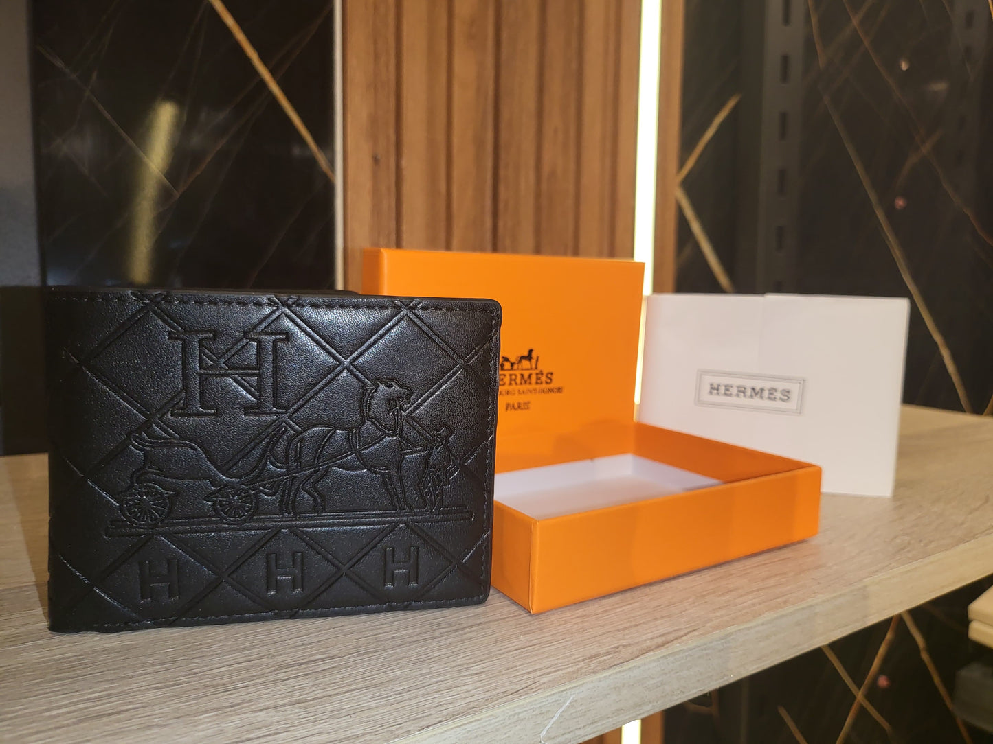 Black hermes