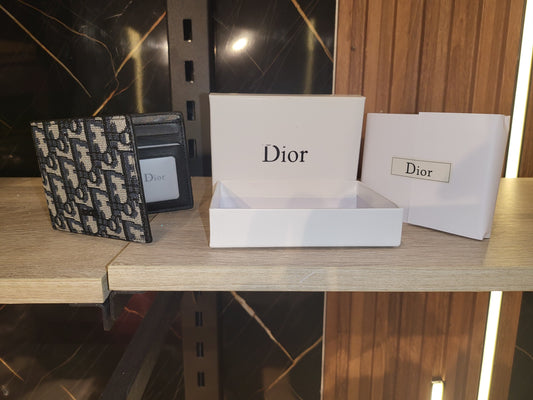 Gray dior