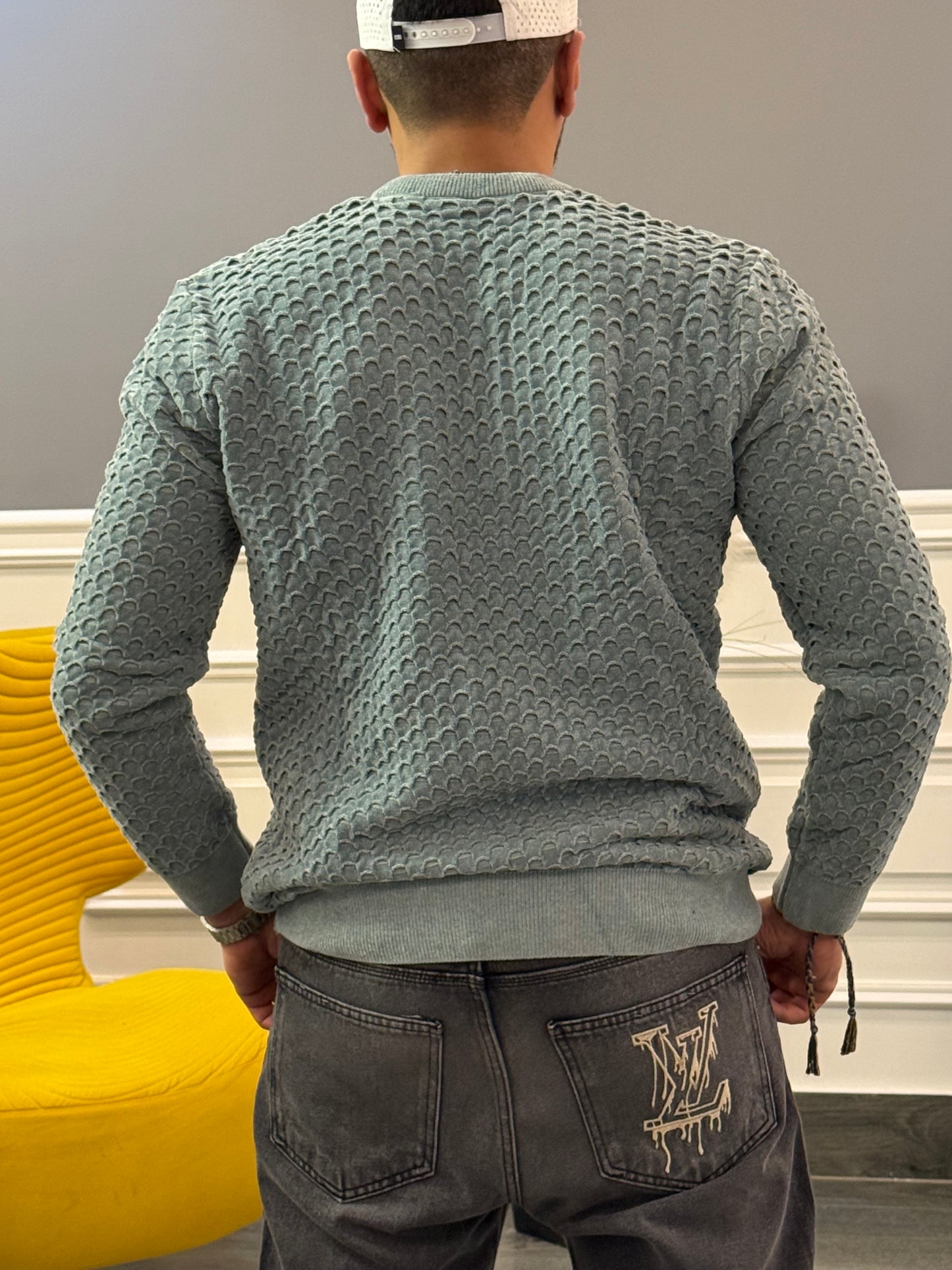 Ment green round basic pullover