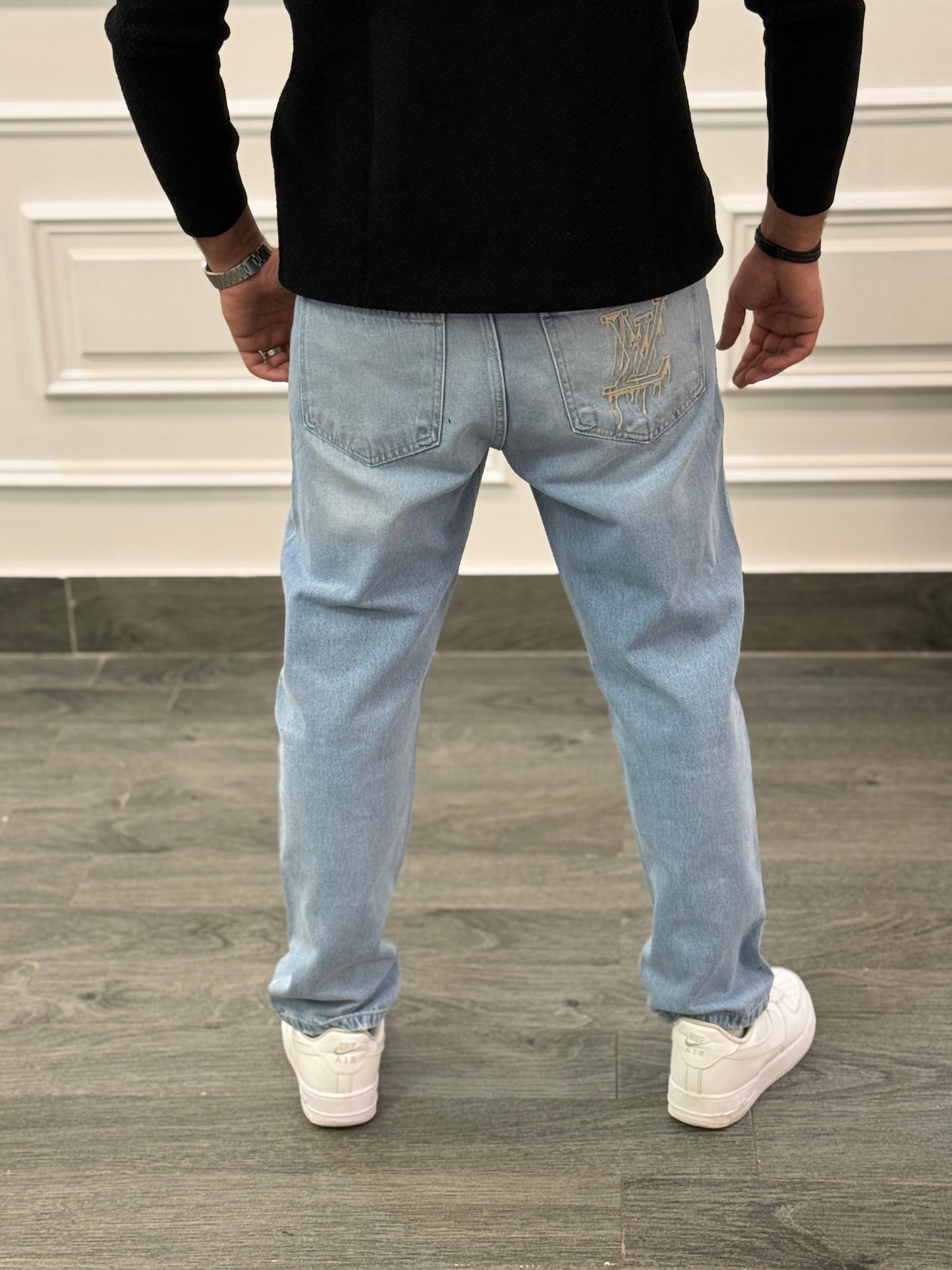 Light blue Lv pants