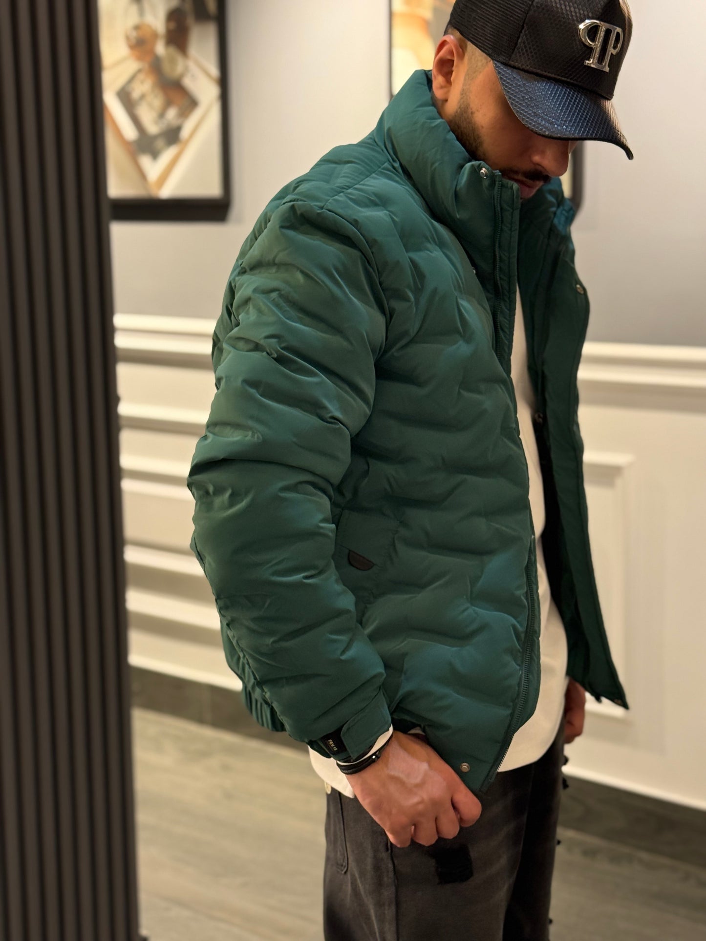 Green half coller bomber