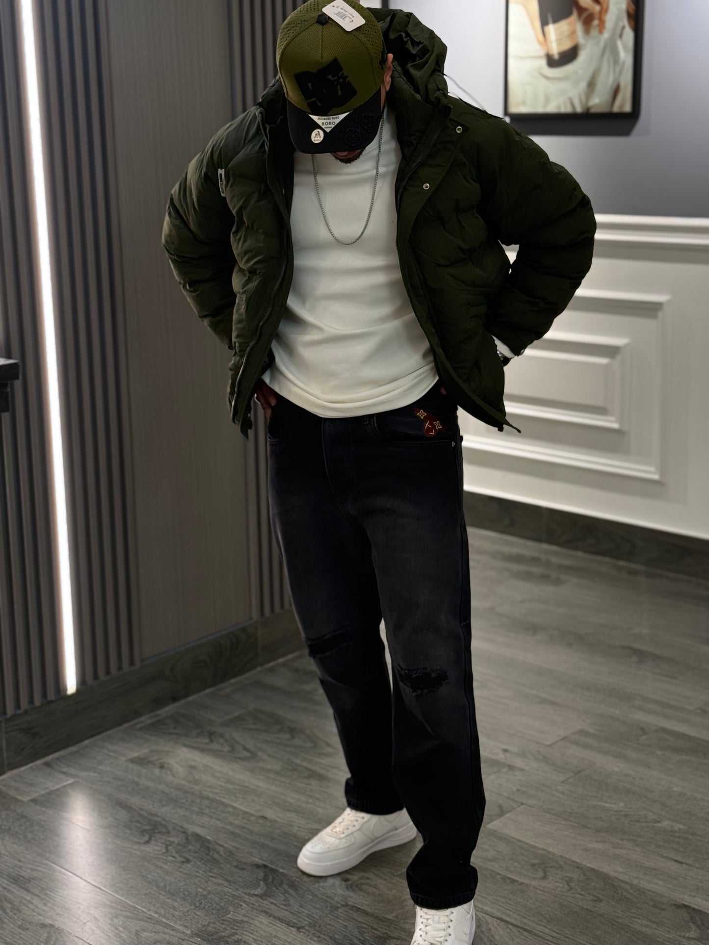 Black Lv print pants