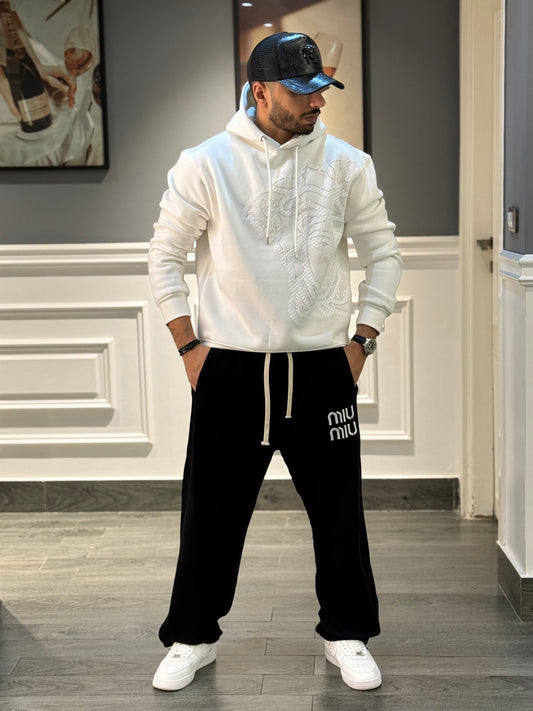 White novi sweatshirt