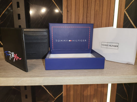 Black tommy hilfiger